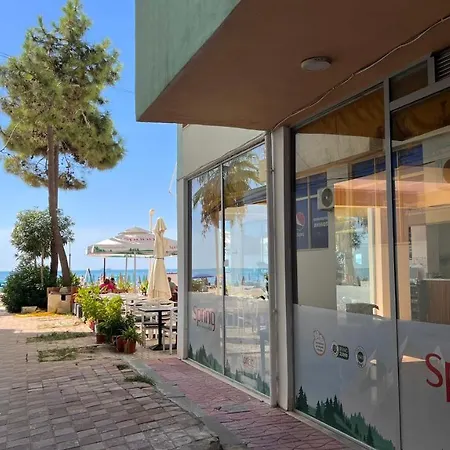 Marina Apartment *