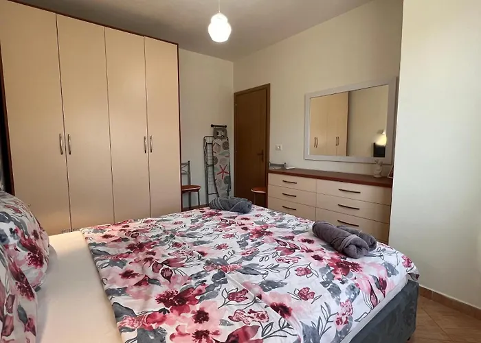 Marina Apartamento Durrës